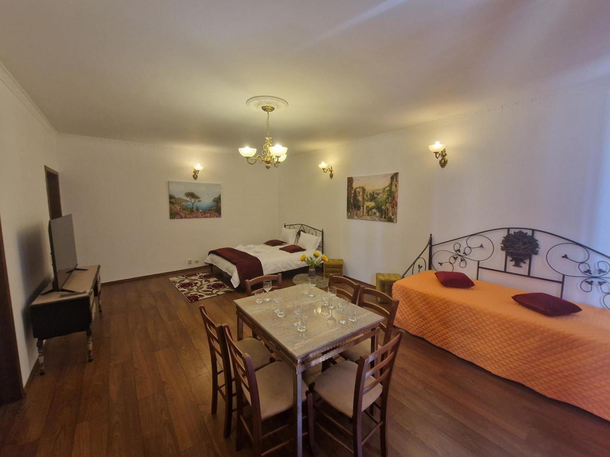 클루지나포카 5* Royal House Near Unirii Square 빌라 외부 사진