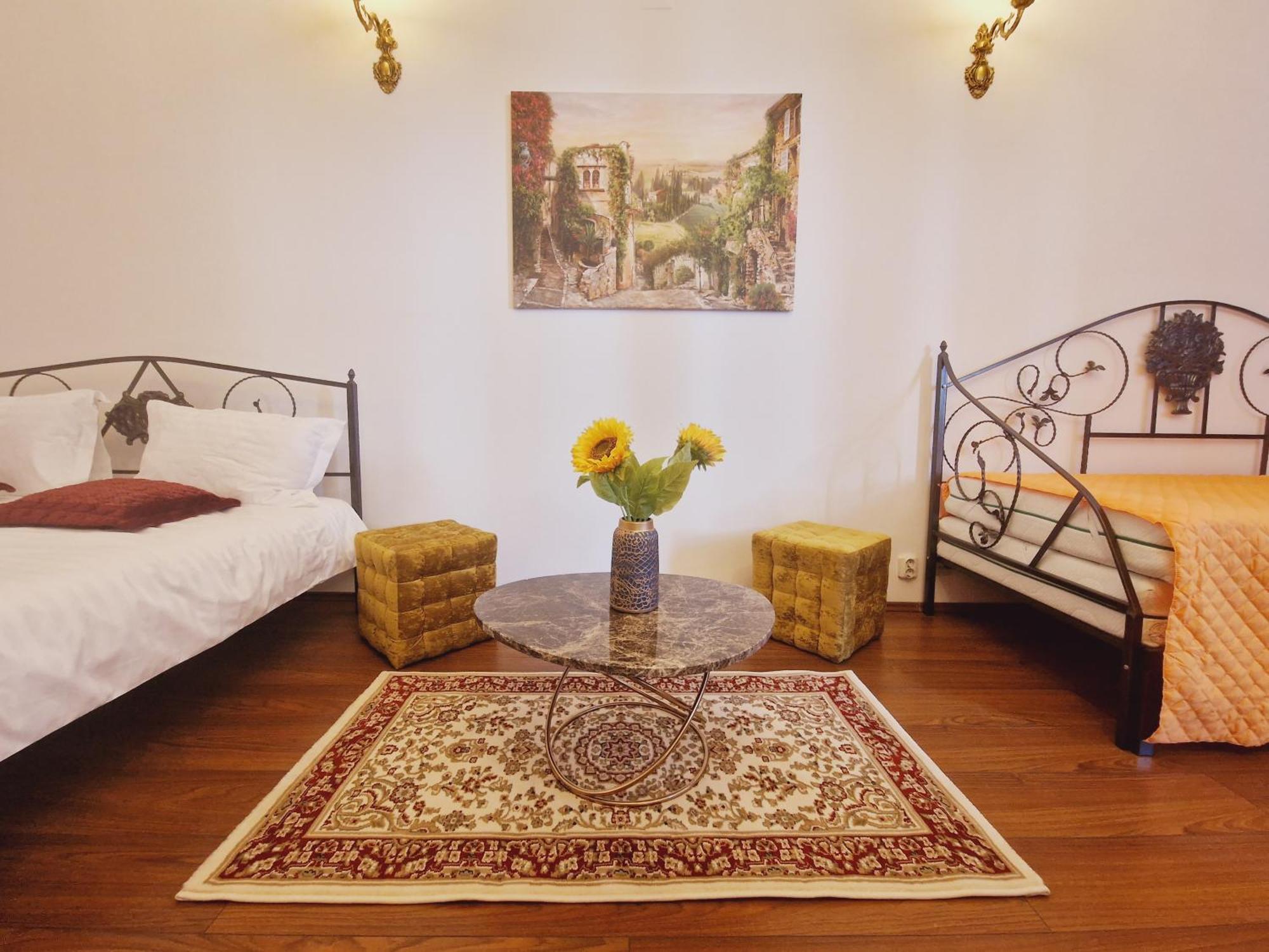 클루지나포카 5* Royal House Near Unirii Square 빌라 외부 사진